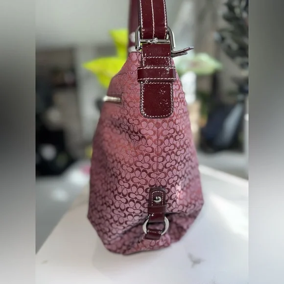 Coach Signature Convertible Duffle Purse Bag #21041E Burgundy /Merlot - Picture 4 of 10